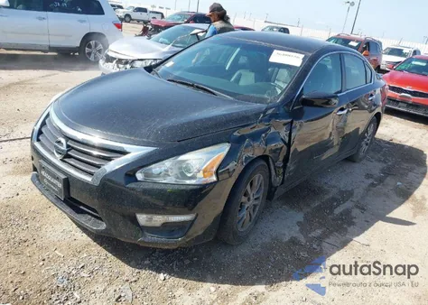 2015 Nissan Altima 2.5 S from USA, damaged, VIN 1N4AL3AP8FC462778